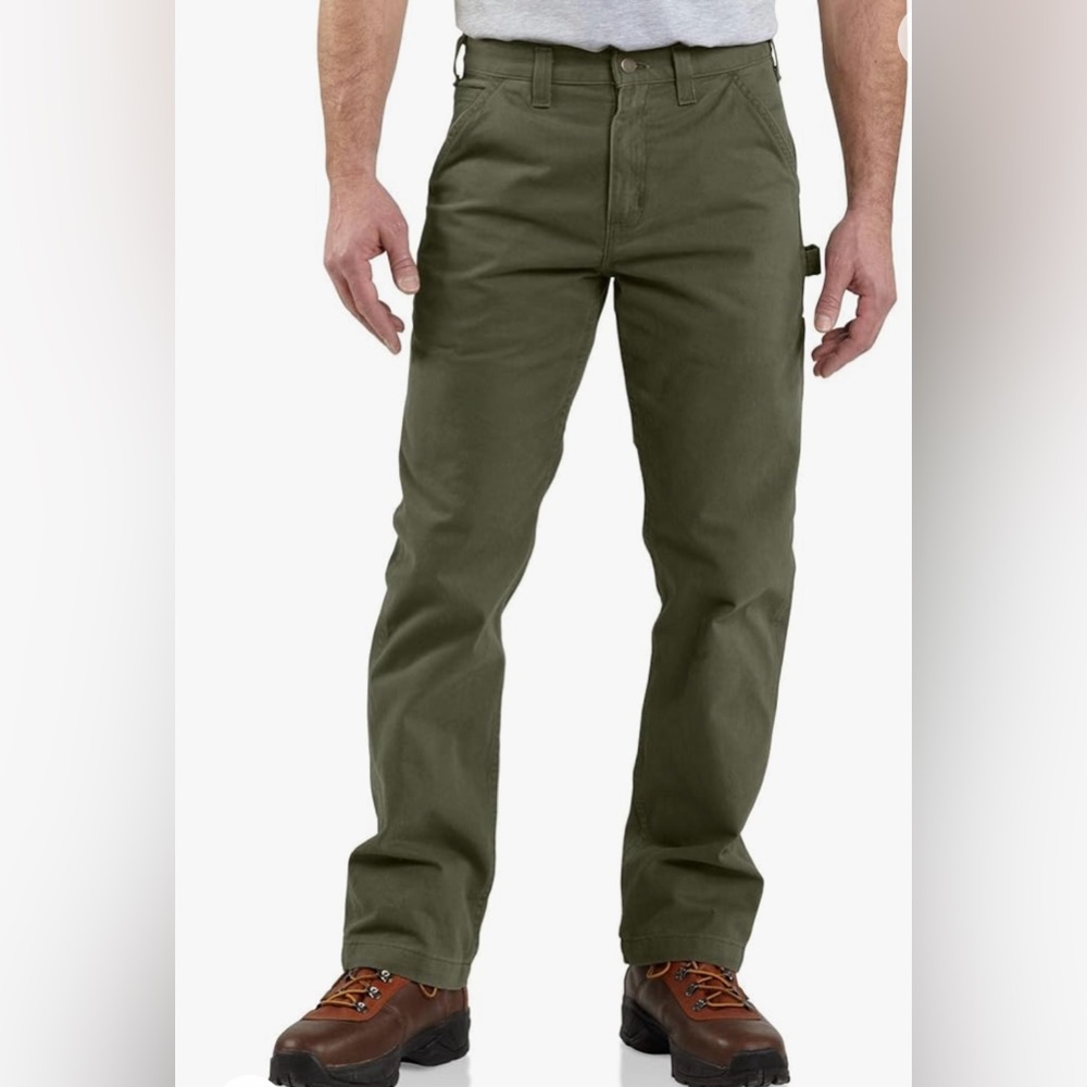 Carhartt men’s size 42/32, dungaree fit canvas, utility work pants